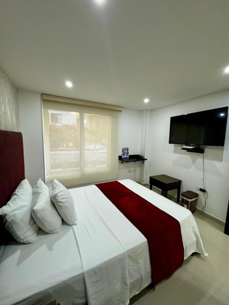Hotel Ipanema Meridian เนย์บา ภายนอก รูปภาพ