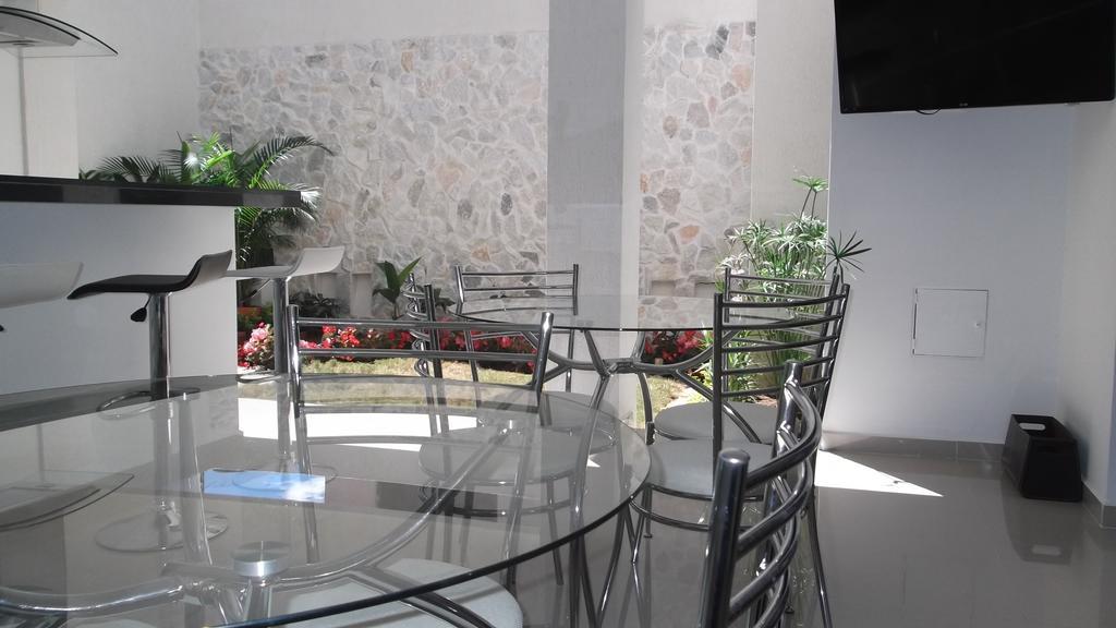Hotel Ipanema Meridian เนย์บา ภายนอก รูปภาพ